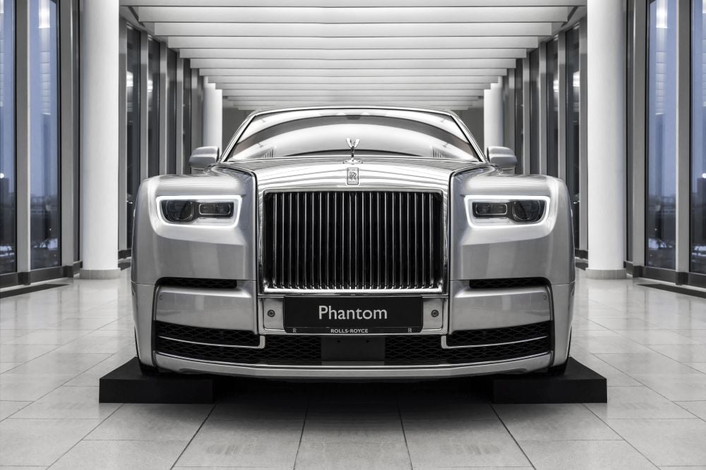 luxury car dealerships in abu dhabi