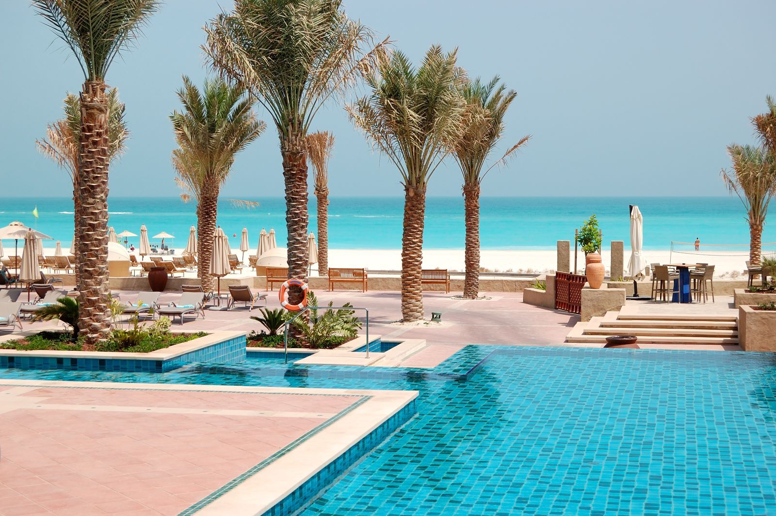 The Ultimate Guide to Abu Dhabi’s Best Beach Resorts