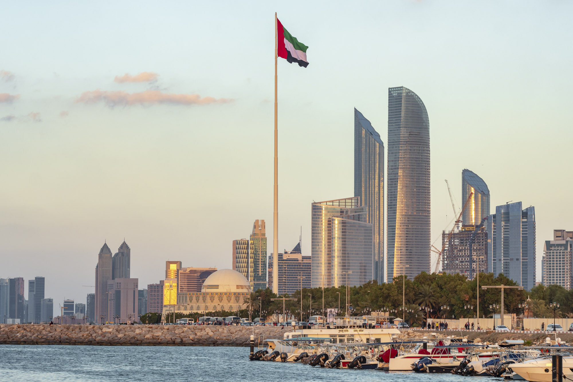 The Luxury Lifestyle in Abu Dhabi